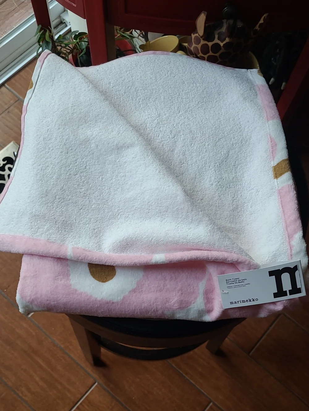 Marimekko Unikko Poppy Bath Towel